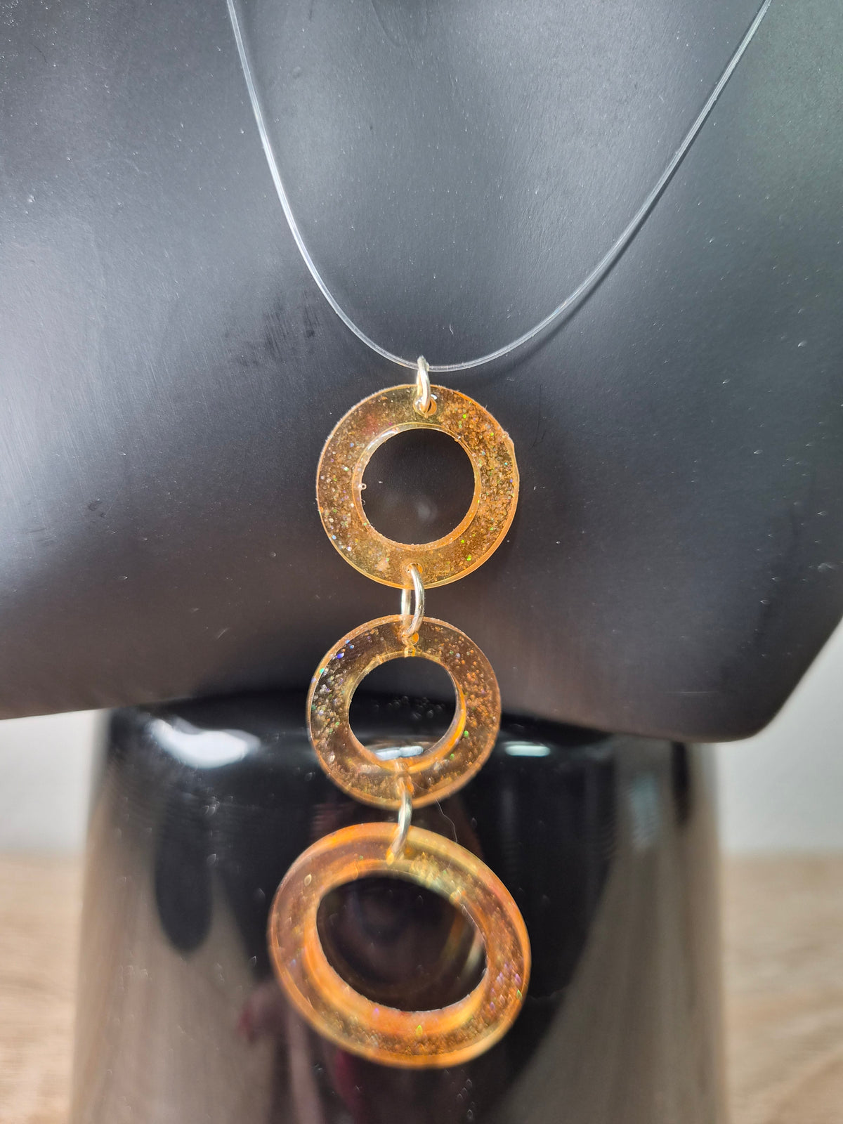 Collier "L'eclipse d'or"